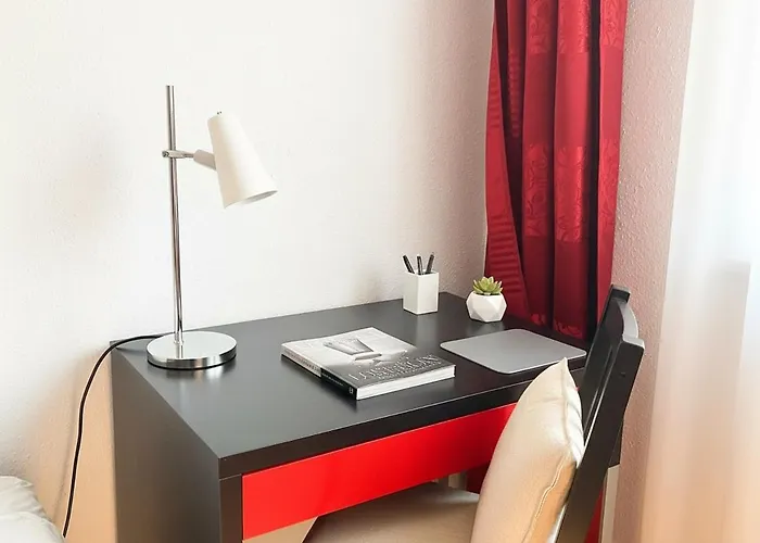 דירה Family & Friends Base For 6- Xxl With Direct Train - 10 Min To And Airport